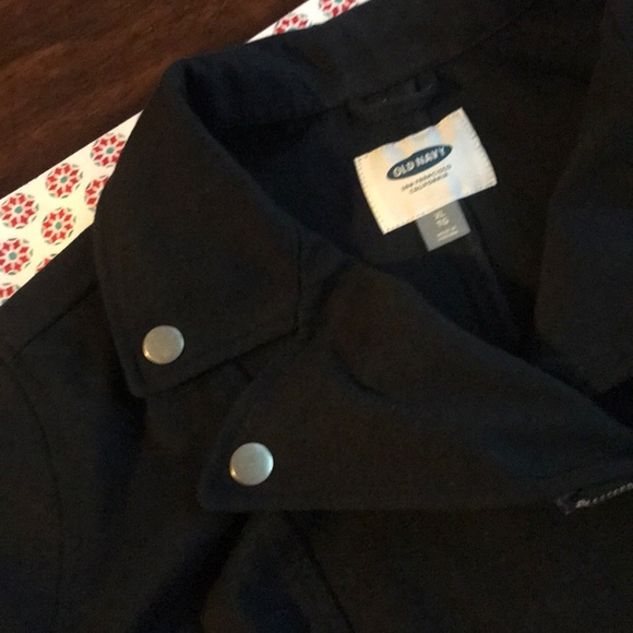 Black Old Navy Jacket - Picture 2 of 4